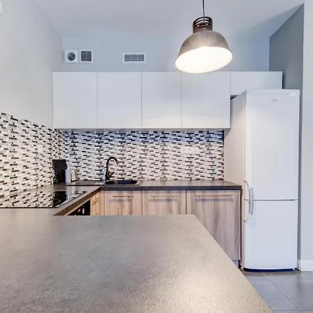 River View Aurora Στσέτσιν