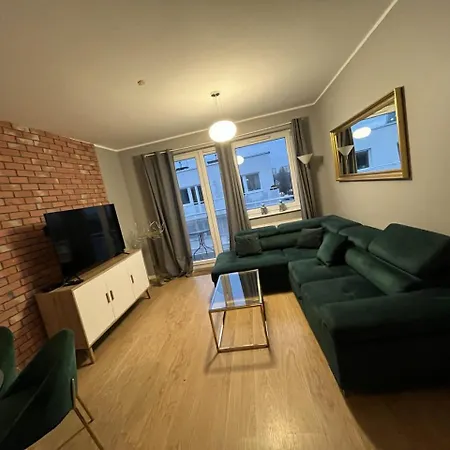 River View Aurora Apartment