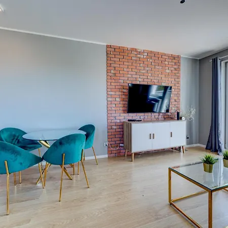 River View Aurora Στσέτσιν