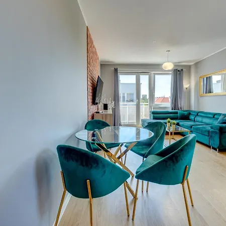 River View Aurora Στσέτσιν