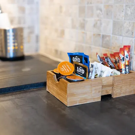 River View Aurora 3*